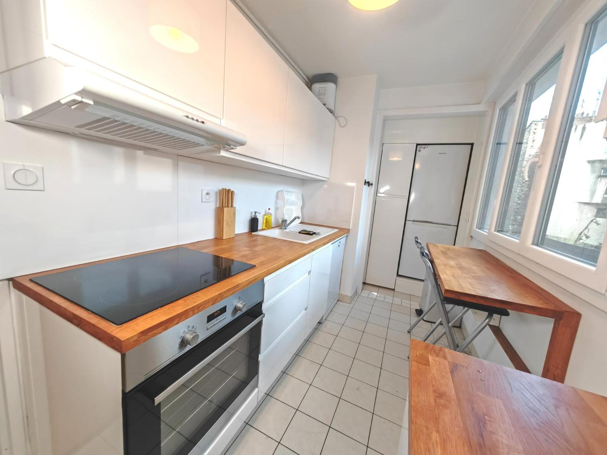 3 Pieces Proche Tour Eiffel Appartement